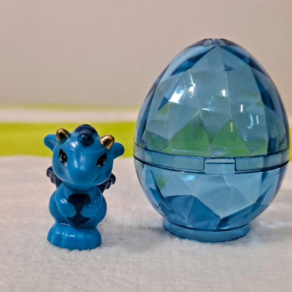 Elves Baby Dragon Rayne With Egg